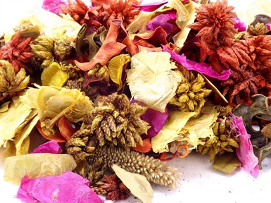 Hand Blended Pot pourri Honeysuckle