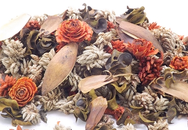 Hand Blended Pot pourri Woodlander