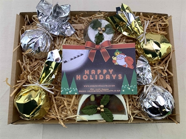 Christmas Gift Tray - Chocolate & Cinnamon & Orange Bath Blitzers 
